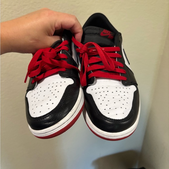 Jordan retro 1 low bred toe - Picture 7 of 11
